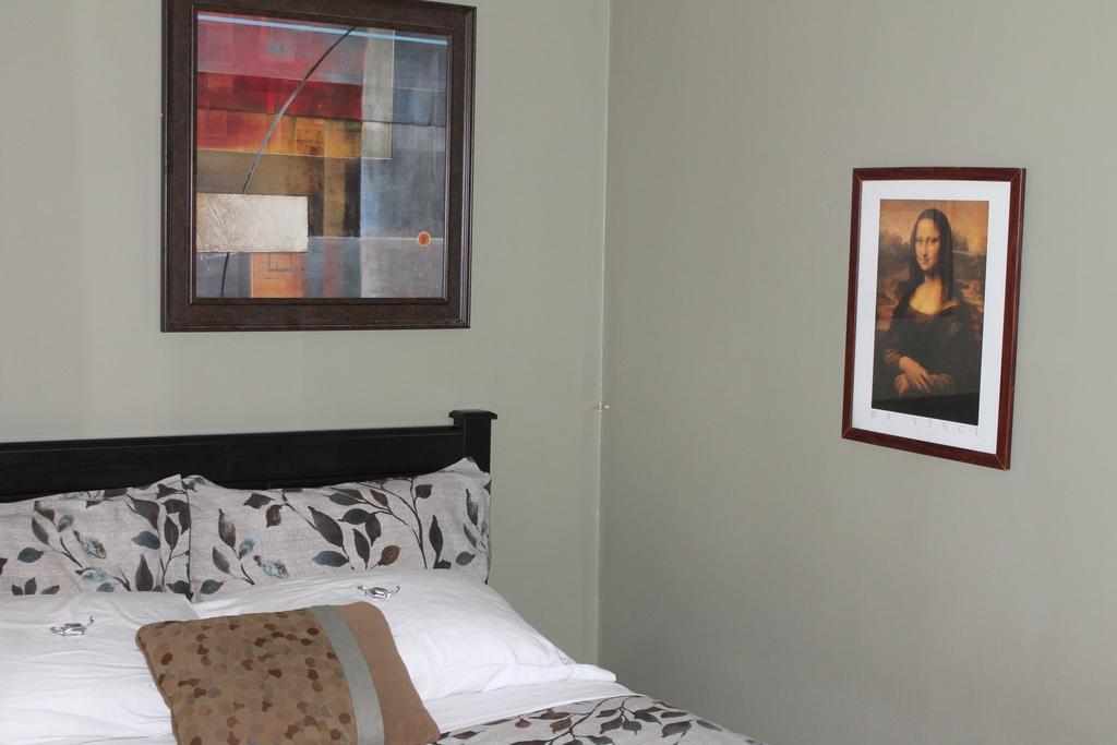 Work Play Suites Union Fredericton Dış mekan fotoğraf